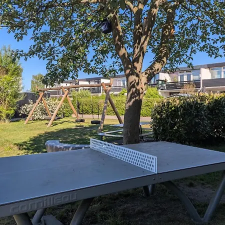 Villaer Spacious Family With Playroom & Playgrounds - Only 20 Min To Center By Public Transport *