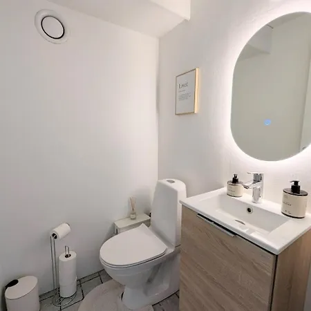 Villa Spacious Family With Playroom & Playgrounds - Only 20 Min To Center By Public Transport Kopenhagen